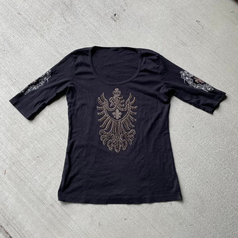 Y2K vintage 00s studded black graphic shirt grunge emo